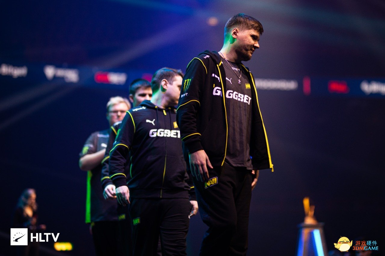 体育英超：切尔西2-0伯恩利 迎换帅首胜