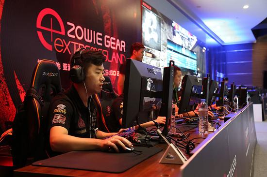 外线牵引与 外线牵引与